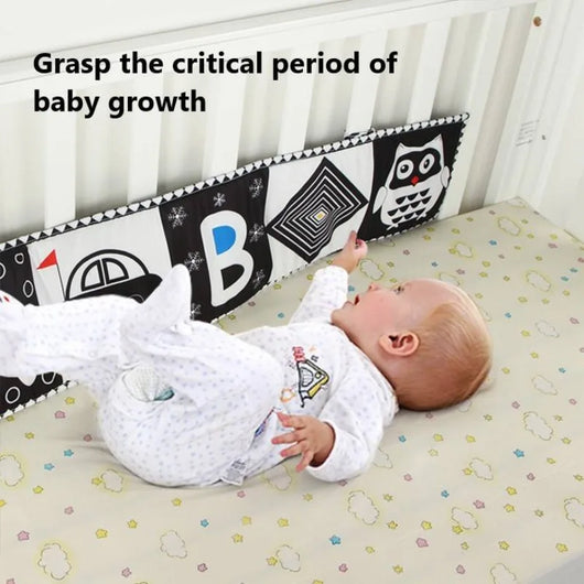 Montessori-Inspired Baby Bed Mobile – High Contrast Visual Soother